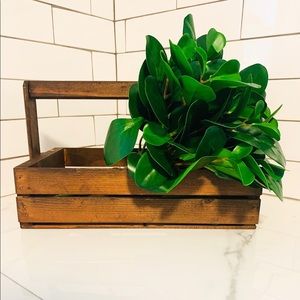 Farmhouse style basket
